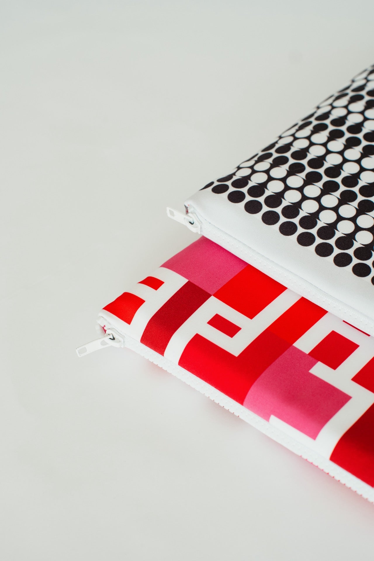 Fundas Laptops - Puntos y alfabeto