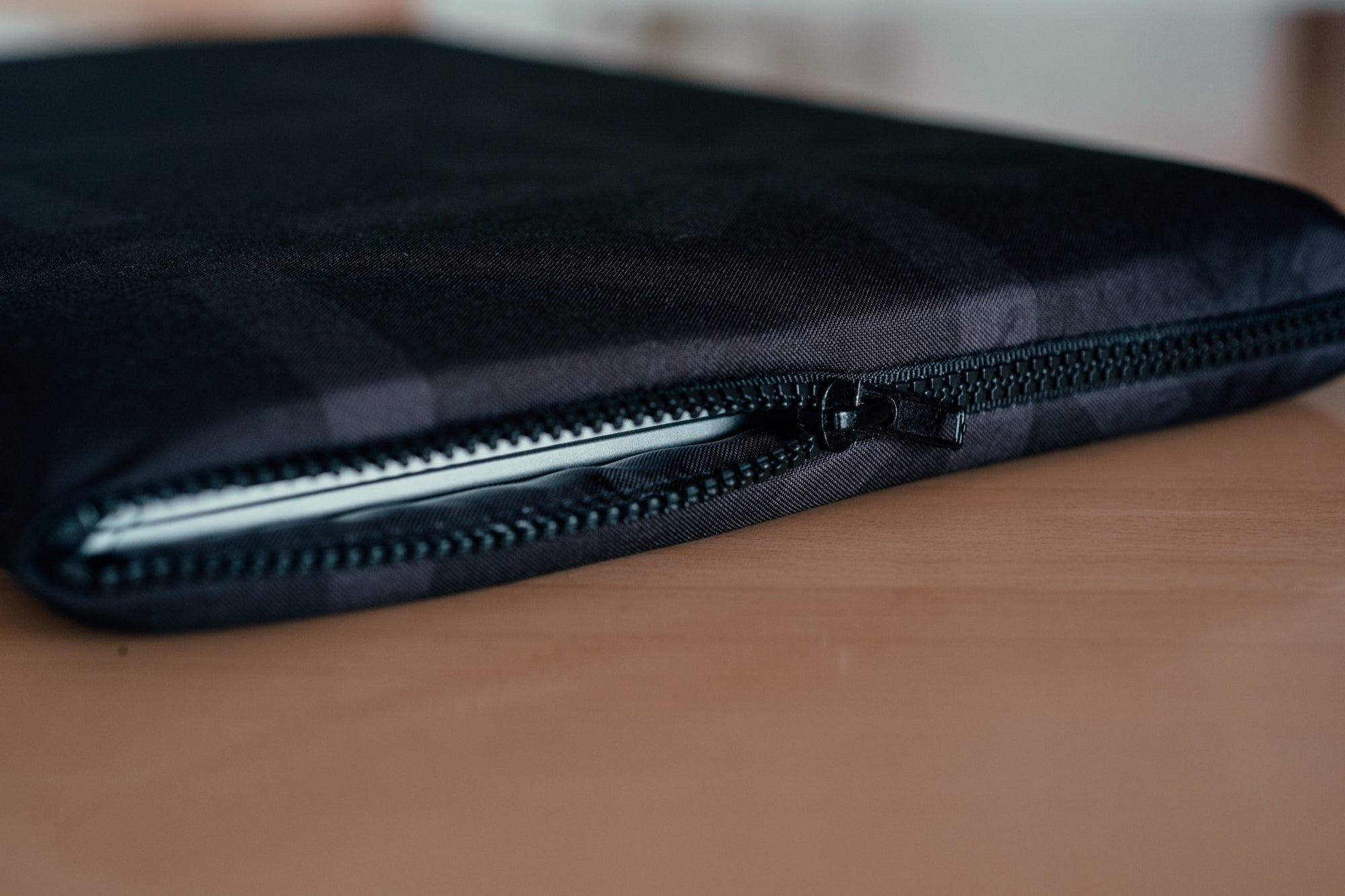 Funda para Laptop Negra — 16″